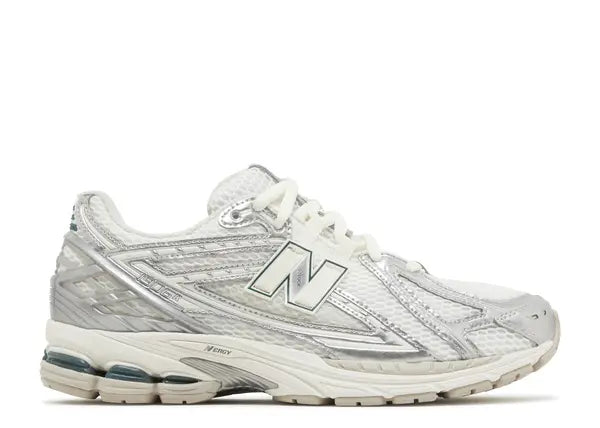 New Balance 1906R 'Silver Metallic Cream'